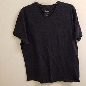 Mossimo t shirt